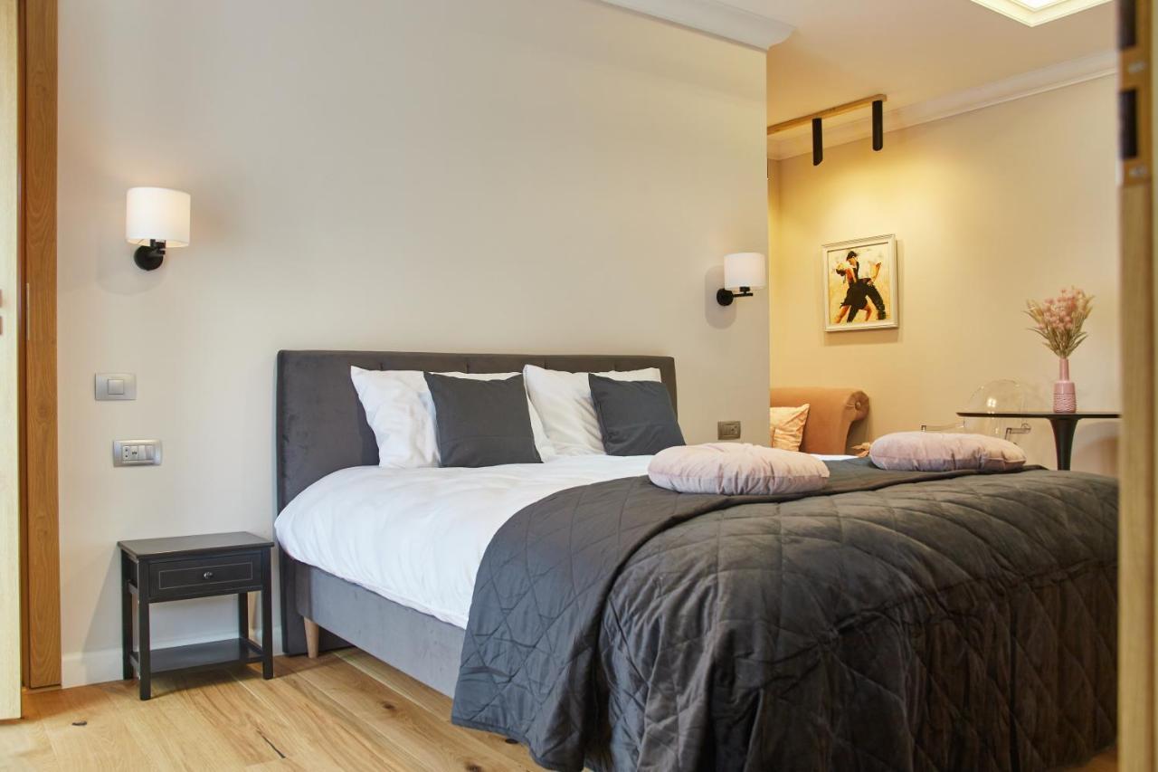 Apartament Tango La Casa Piano House ,Cu Parcare Алба-Юлия Экстерьер фото